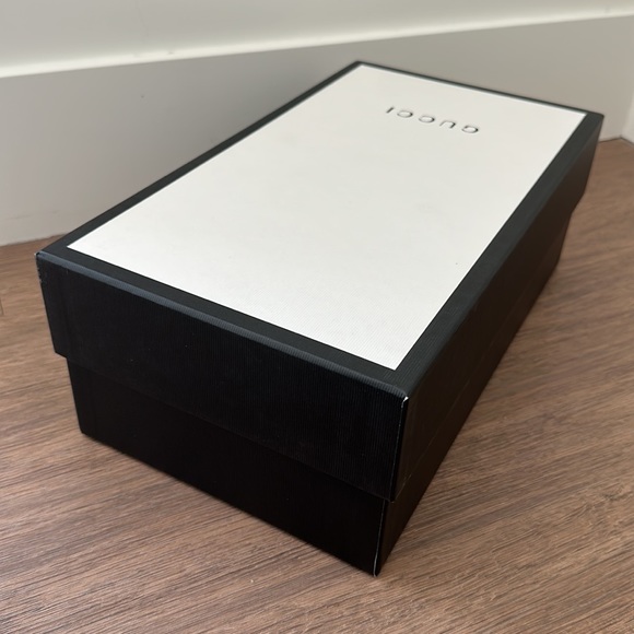 Gucci empty shoe box - Picture 5 of 7